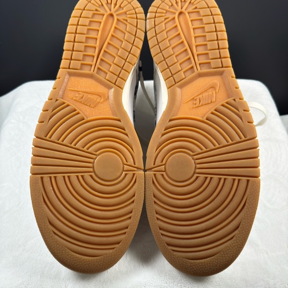 Nike Dunk Low “Washed Denim” – Men’s US 11.5 | Gently Used - Picture 8 of 9